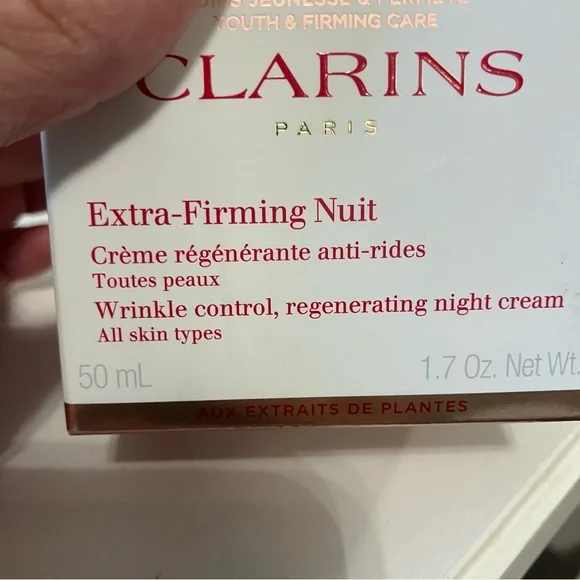 Extra-Firming Day Cream for Dry Skin - Firming + Anti-Aging Moisturizer